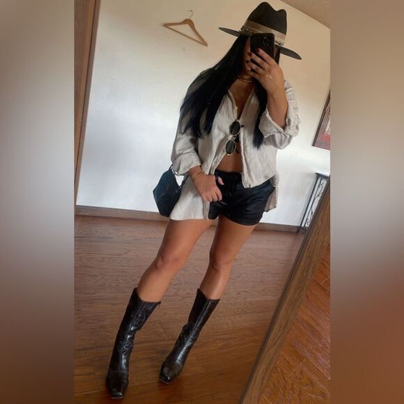 Aspen custom flat brim hat - Picture 3 of 8